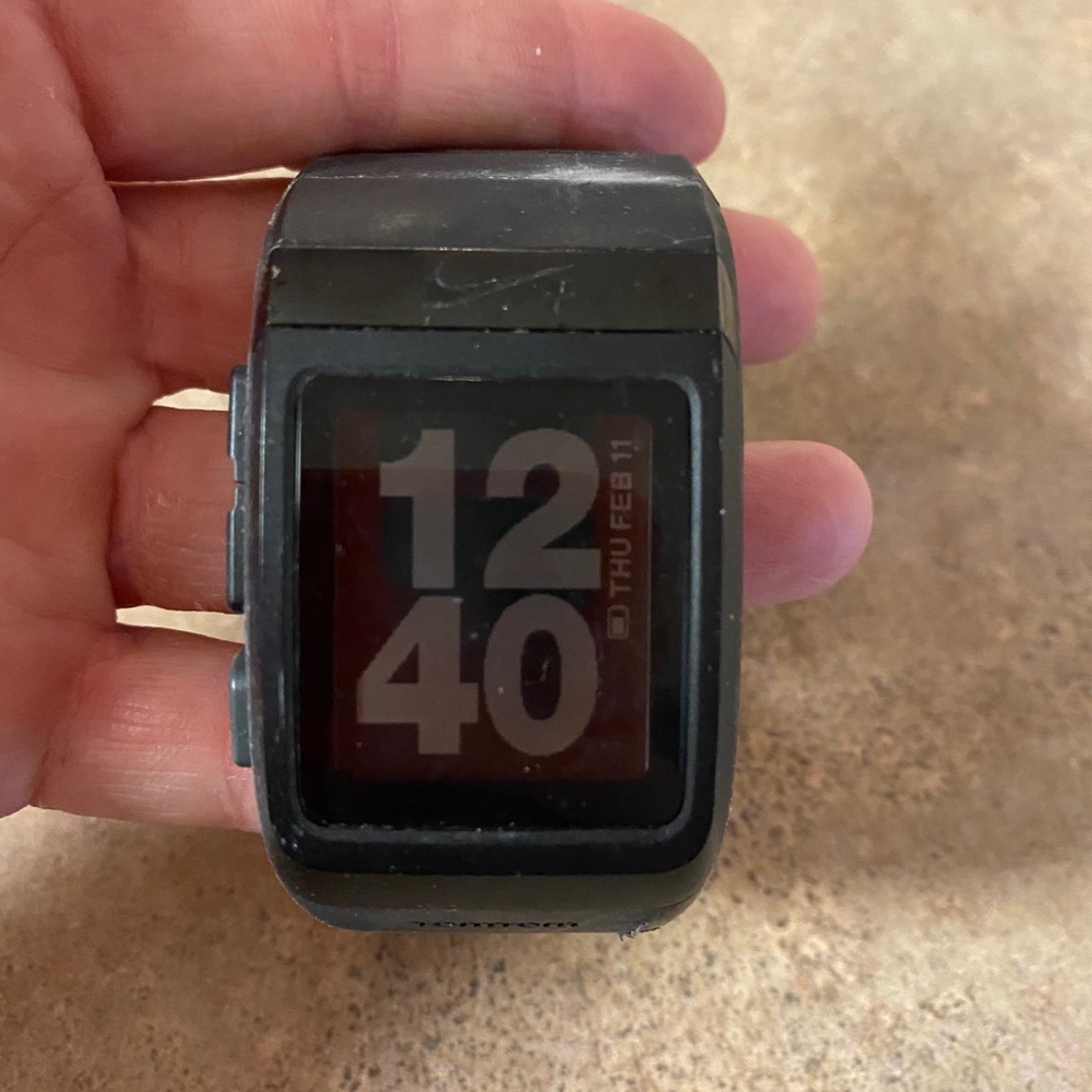 Nike plus GPS Tom Tom powered watch